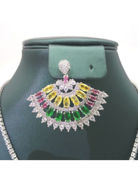 Natural coloured Green Tourmaline fan necklace set