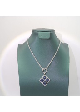 Natural sapphire clover necklace