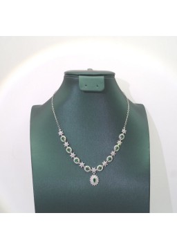 Natural emerald necklace