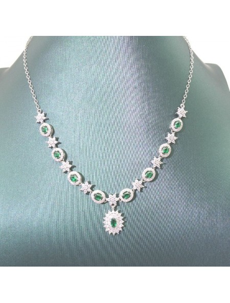 Natural emerald necklace