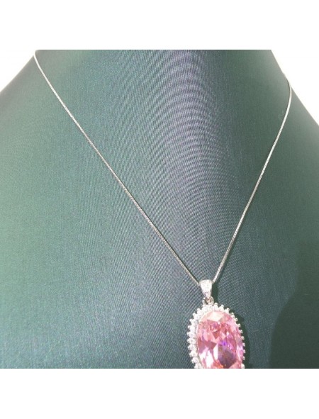 Natural pink with jewel pendant necklace