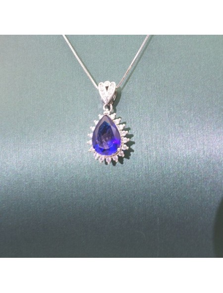 Natural Sapphire with jewel pendant necklace