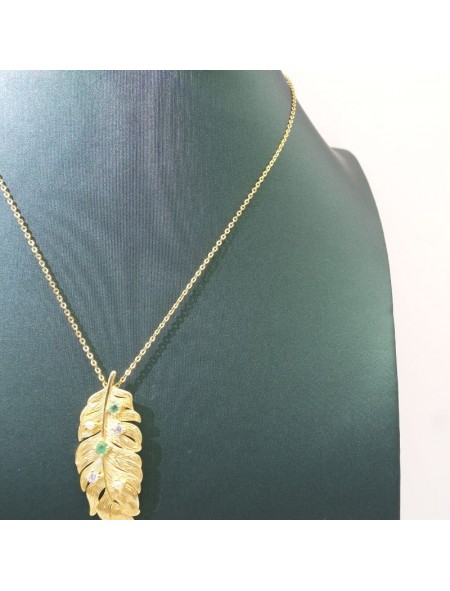 Natural Emeral  with gold leaves pendant necklace