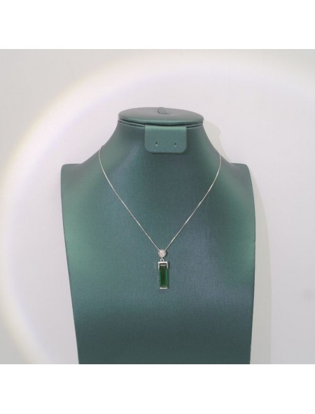 Natural  Emeral with simple strip pendant necklace