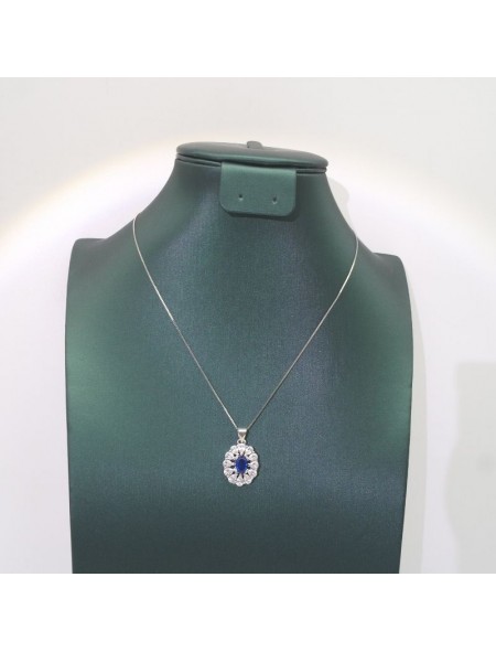 Natural sapphire with princess pendant necklace