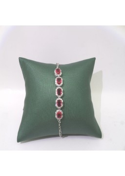 Natural ruby with jewel bracelet