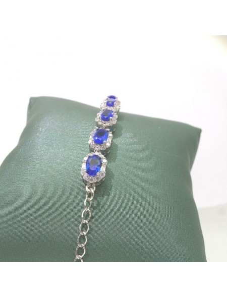 Natural sapphire inlaid bracelet