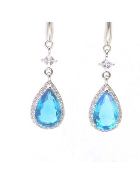 Natural blue topa with long earring