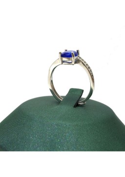 Natural sapphire inlaid irregular gem ring