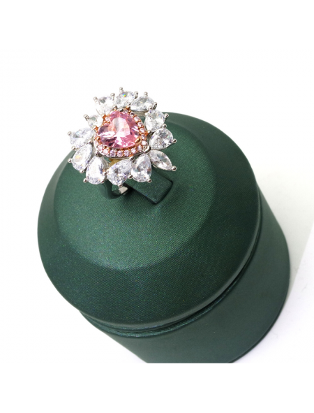 Natural Pink Gem inlaid heart-shaped Princess ring