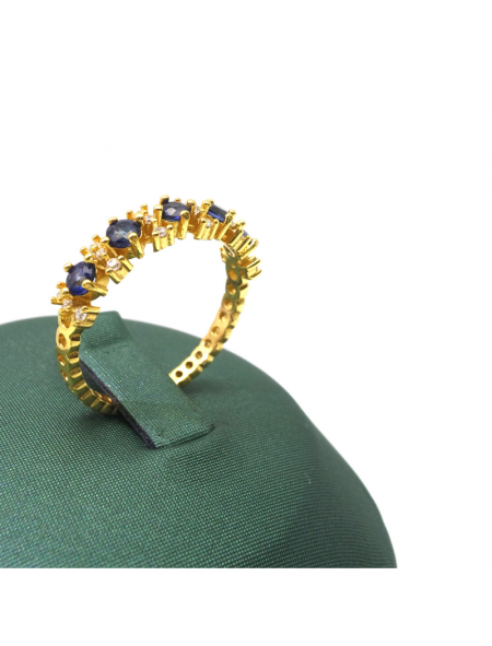 Natural Sapphire / Emeral inlaid row diamond ring