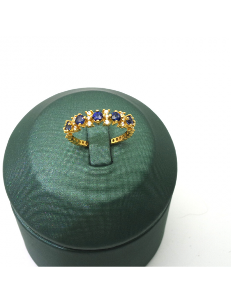 Natural Sapphire / Emeral inlaid row diamond ring