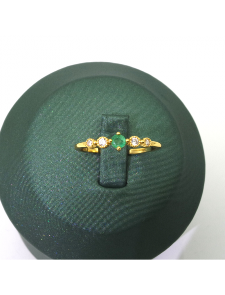 Natural emeral inlaid simple gem ring