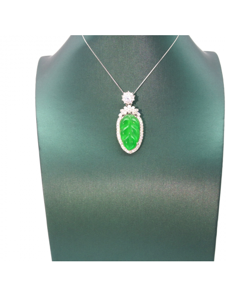 Emeral carved cabbage Silver Edge Diamond Pendant