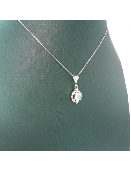 Irregular semi diamond mosan Pendant