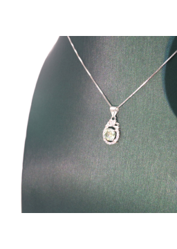 Love oval mosan Pendant