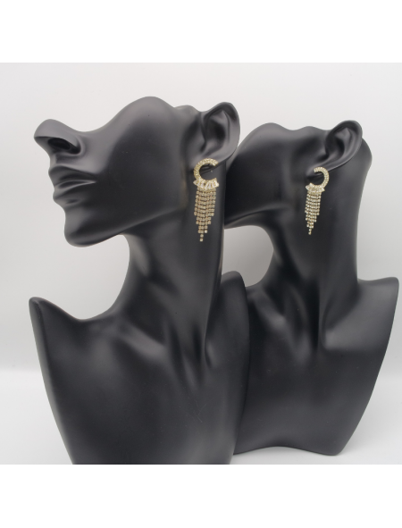 C-shaped tassel ear stud