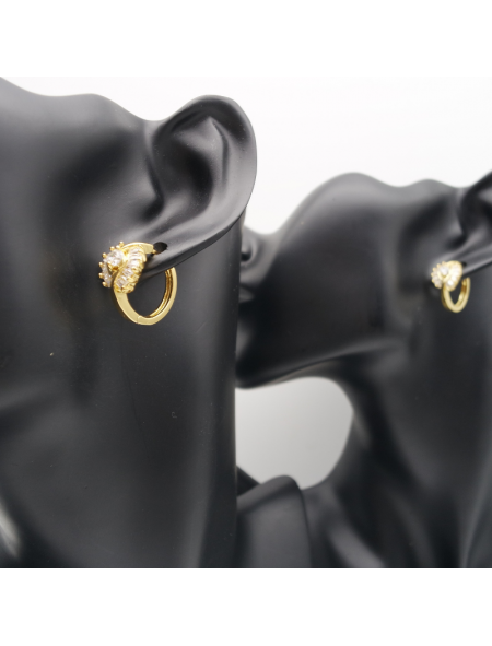 Gold ear stud set