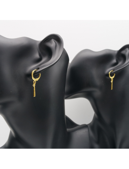 Gold ear stud set