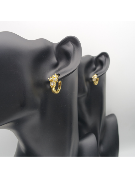 Gold simple ear stud set