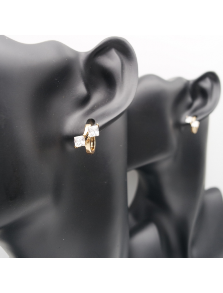 Gold shell ear stud set