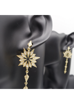 Long gold snowflake ear stud