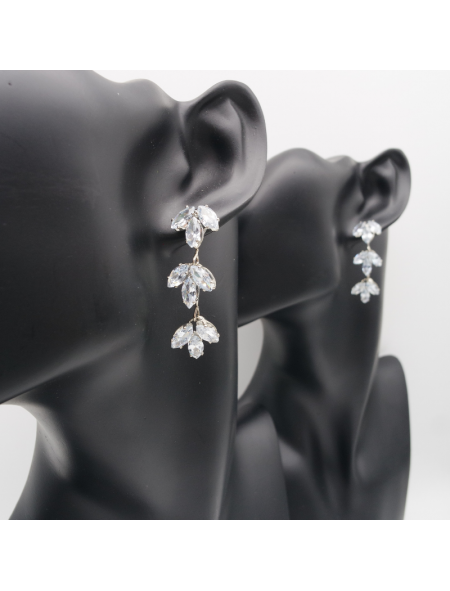 Silver clover ear stud