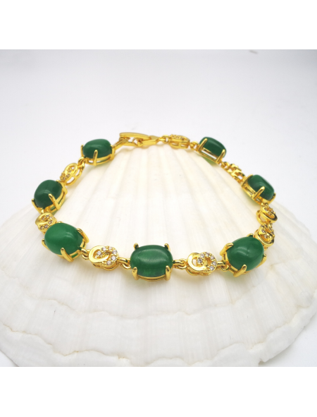 Gold emerald  bracelet