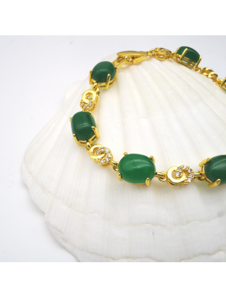 Gold emerald  bracelet