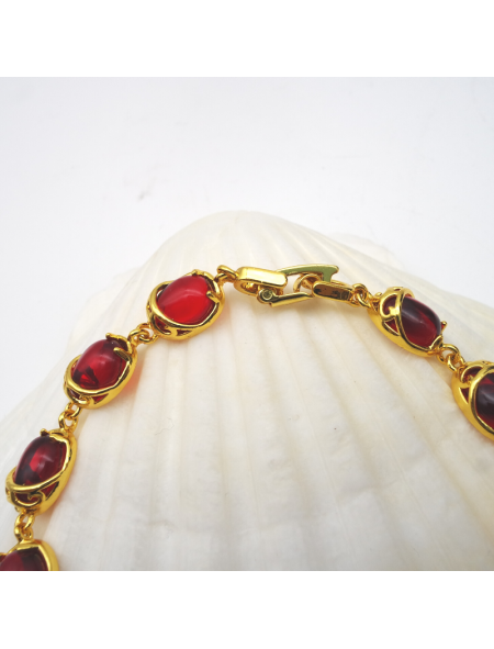 Gold oval bracelet