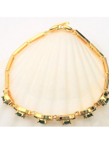 Green bow bracelet