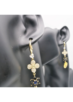 Three flower shaped zircon ear hook