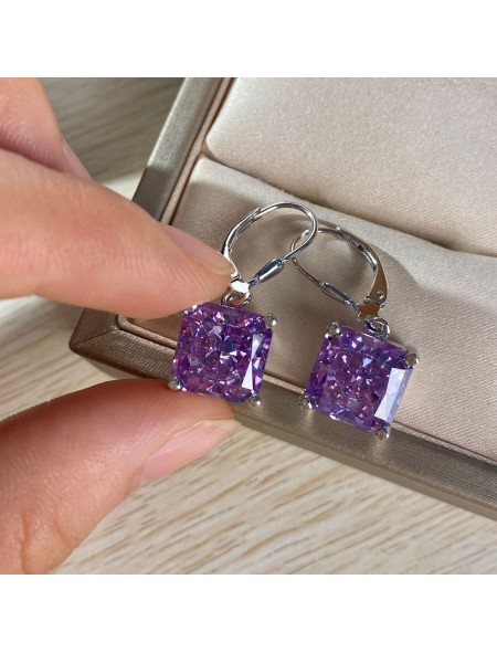 Small square dangle zirconia earrings