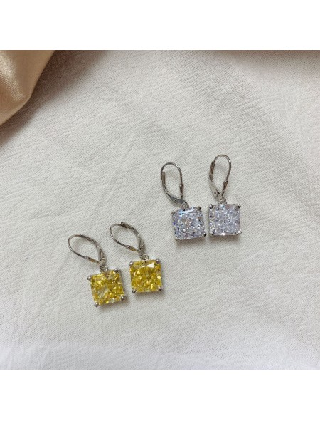 Small square dangle zirconia earrings