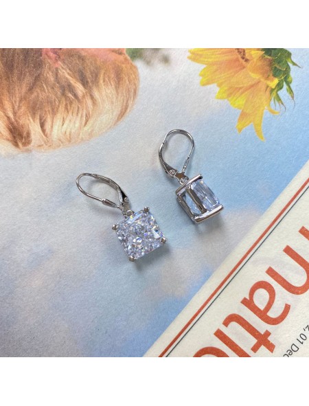 Small square dangle zirconia earrings