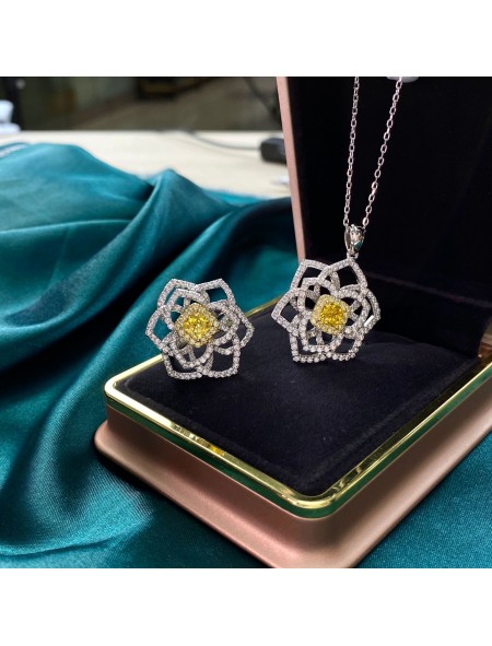 Ice cut yellow flower shape geometric high carbon diamond necklace